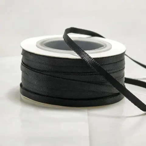 Атласна стрічка чорна, 0,3 см, 92 м (03/black)