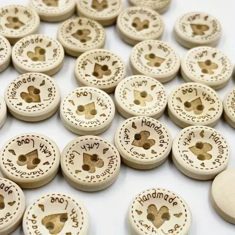 Гудзик дерев’яний Handmade with Love з серцем 15 мм 10 шт (HM101)