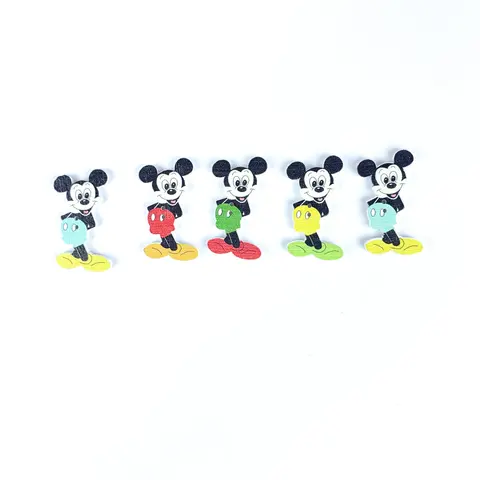 Ґудзик декоративний Mickey Mouse хлопчик дерево (ММ102)